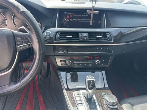 Used 2016 BMW 528i Sedan RWD image 6