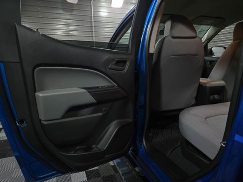 Used 2022 Chevrolet Colorado W/T w/ Custom Special Edition image 32