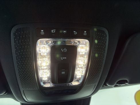 Used 2024 Mercedes-Benz GLE 53 AMG AMG GLE 53 image 42