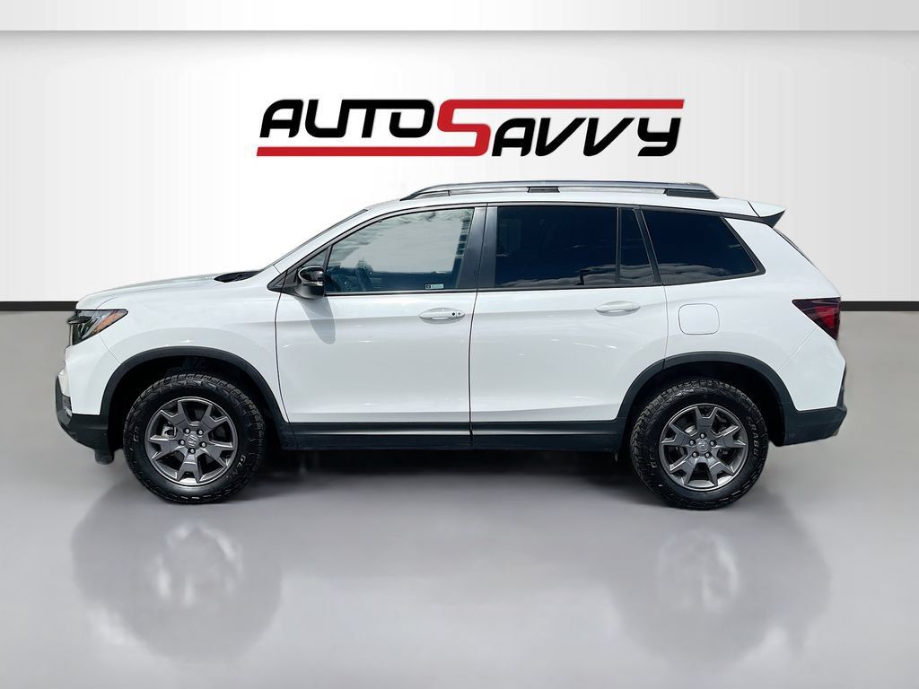 Used 2024 Honda Passport TrailSport image 4