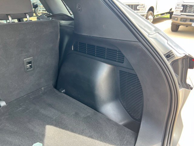 Certified 2022 Ford Escape SE w/ SE Sport Appearance Package FWD image 19
