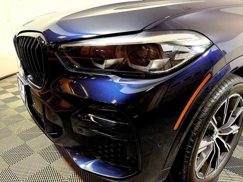 Used 2023 BMW X5 xDrive40i w/ M Sport Package AWD/4WD image 29