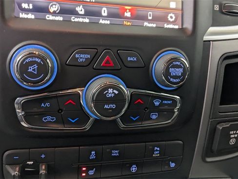 Used 2021 RAM 1500 Classic Warlock image 29