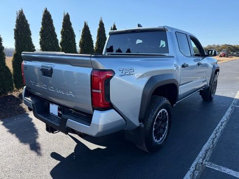 New 2026 Toyota Tacoma TRD Off-Road image 2