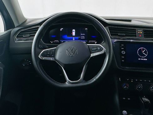 Used 2024 Volkswagen Tiguan S image 17