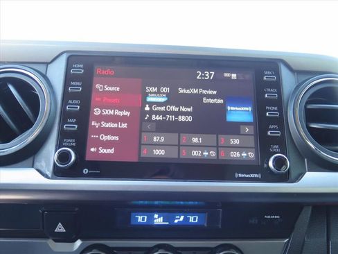 Used 2022 Toyota Tacoma image 11