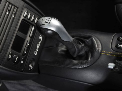 Used 2005 Porsche 911 Turbo image 6