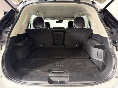 Used 2018 Nissan Rogue SL AWD/4WD image 21