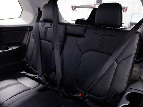 Certified 2025 Honda Pilot EX-L image 20