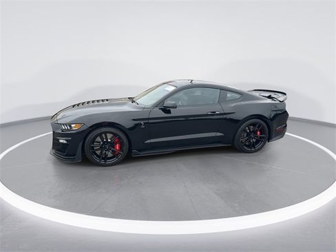 Certified 2020 Ford Mustang Shelby GT500 w/ Technology Package image 3