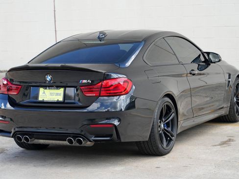 Used 2018 BMW M4 Coupe RWD image 44