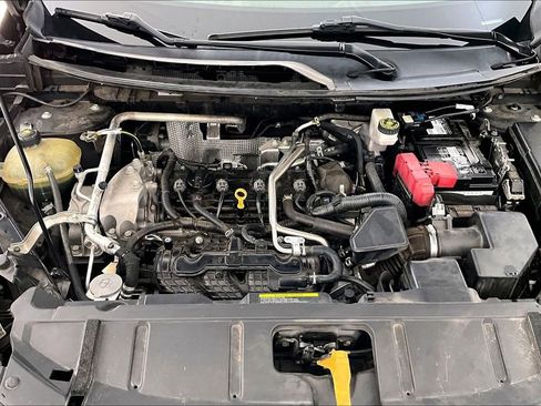 Used 2021 Nissan Rogue S image 12