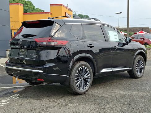 New 2026 Nissan Rogue Platinum AWD/4WD image 4