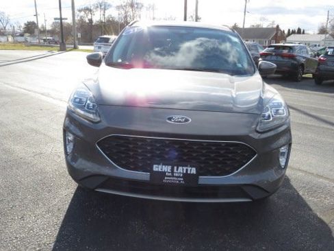 Certified 2021 Ford Escape Titanium w/ Class II Trailer Tow Package image 11