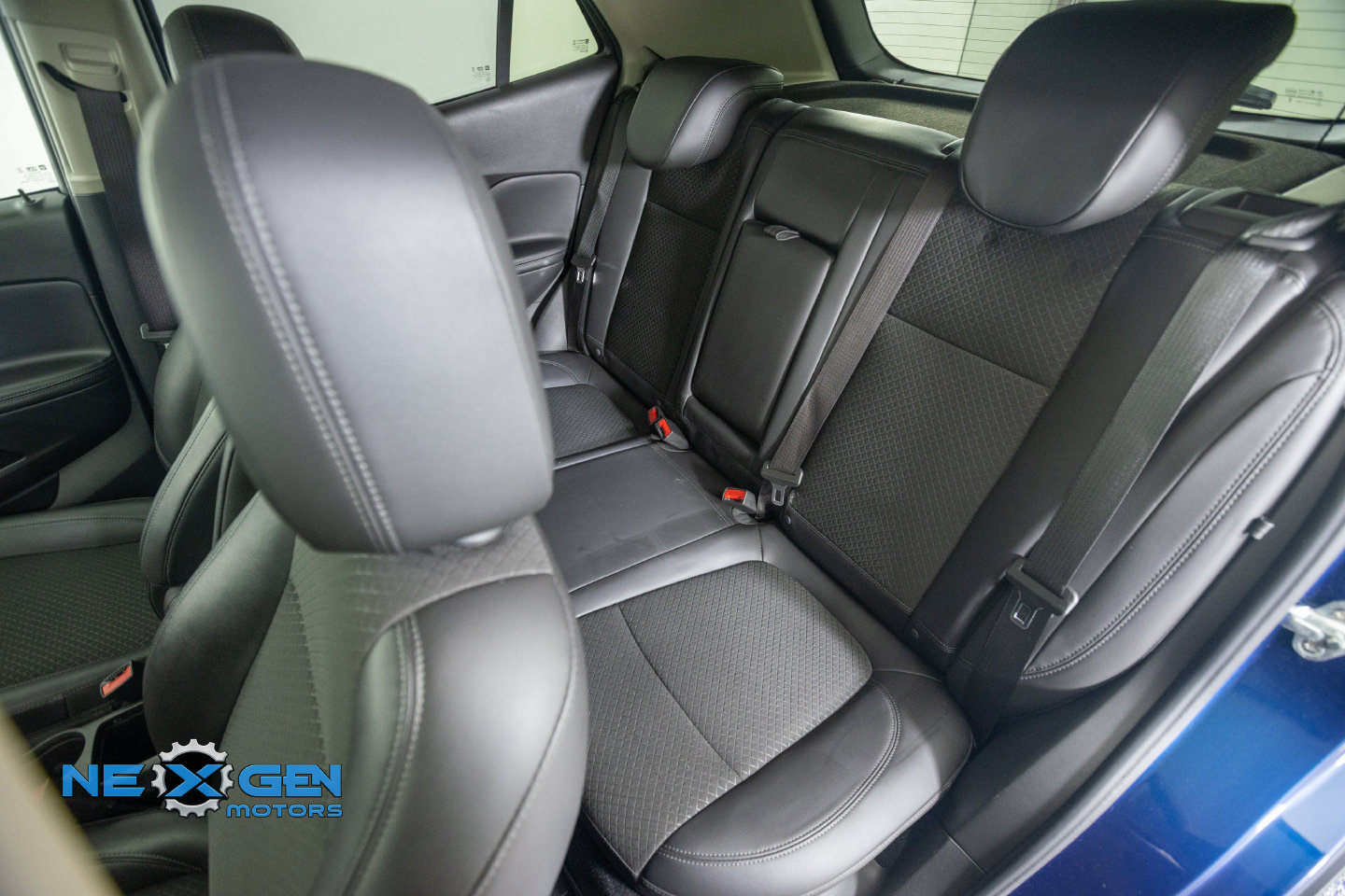 Used 2020 Buick Encore Preferred w/ Safety Package FWD image 32