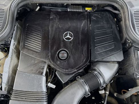 Used 2024 Mercedes-Benz GLE 350 4MATIC image 31