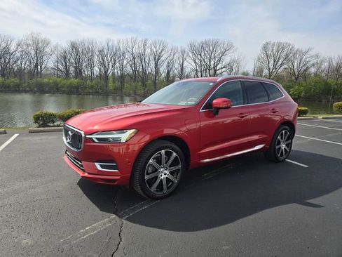 Used 2019 Volvo XC60 T8 Inscription w/ Protection Package Premier AWD/4WD image 11