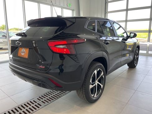 New 2026 Chevrolet Trax RS FWD image 5