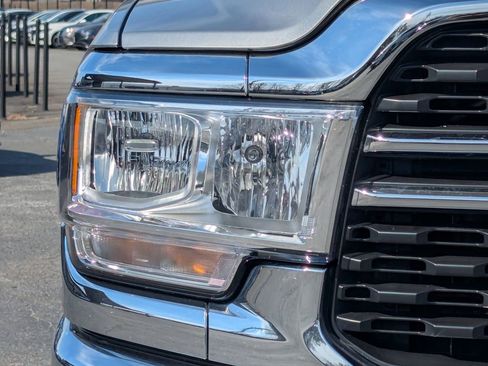 Used 2022 RAM 2500 Big Horn AWD/4WD image 10