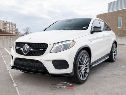 Used 2019 Mercedes-Benz GLE 43 AMG 4MATIC image 3