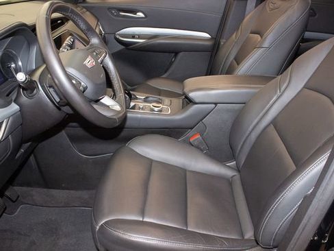Used 2023 Cadillac XT4 Premium Luxury image 20
