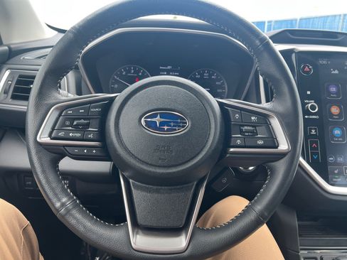 Used 2024 Subaru Ascent Limited AWD/4WD image 25