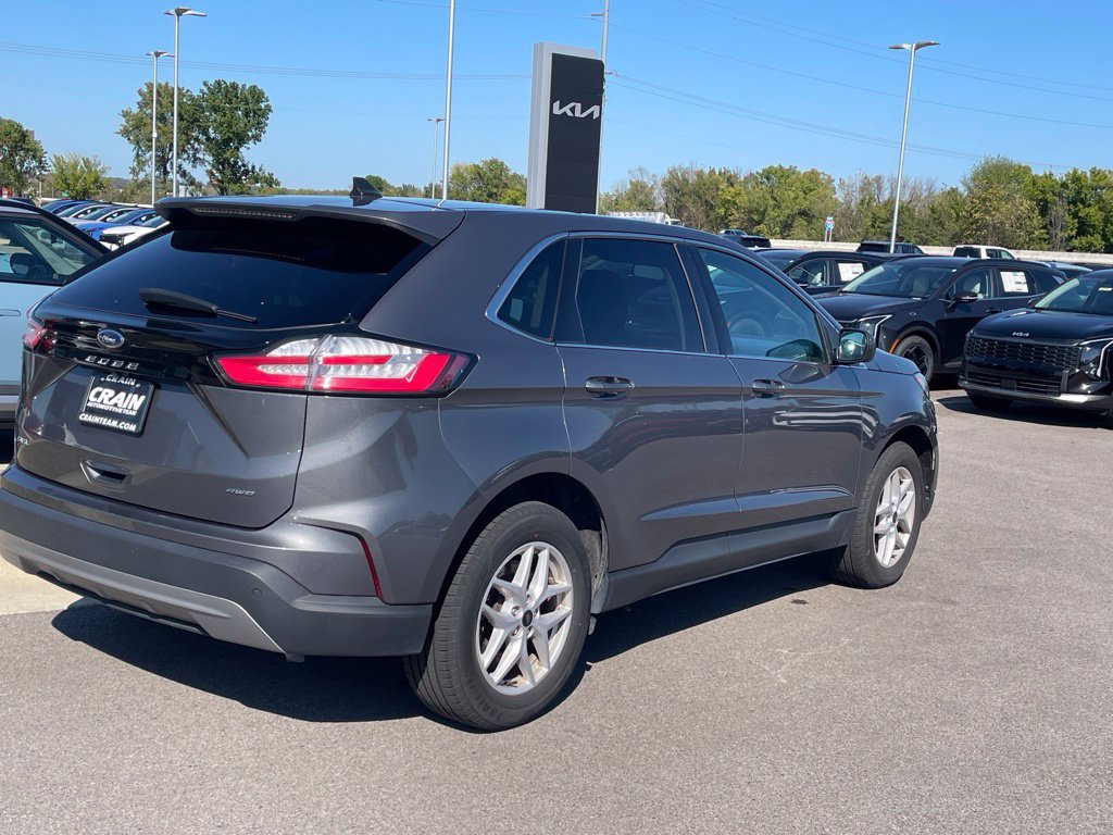 Used 2024 Ford Edge SEL AWD/4WD image 7