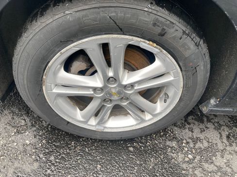 Used 2017 Chevrolet Cruze LT w/ Convenience Package image 31