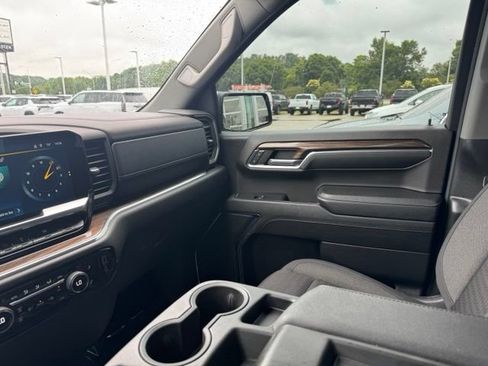 Certified 2024 Chevrolet Silverado 1500 RST w/ Protection Package AWD/4WD image 20