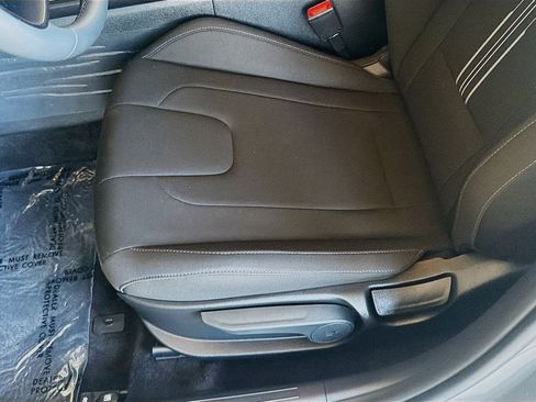 Certified 2026 Hyundai Elantra Sport FWD image 15
