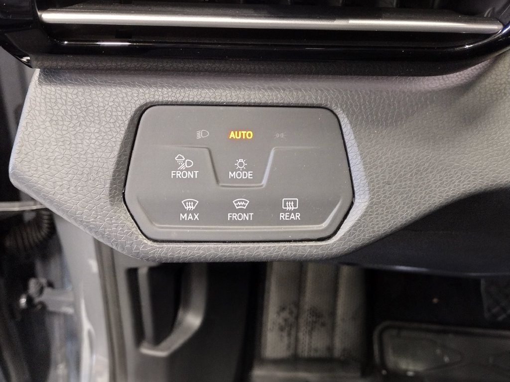 Used 2023 Volkswagen ID.4 Pro S AWD/4WD image 26