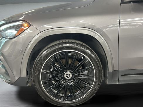 Used 2025 Mercedes-Benz GLA 250 image 40