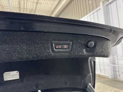 Used 2023 BMW M550i xDrive AWD/4WD image 53
