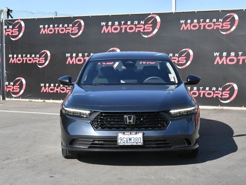 Used 2023 Honda Accord EX image 2