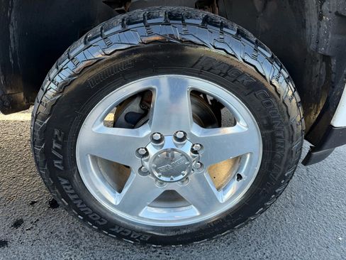 Used 2013 GMC Sierra 2500 Denali w/ Suspension Package, Off-Road image 20