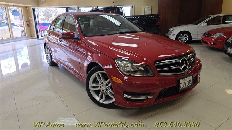Used 2014 Mercedes-Benz C 250 Sedan image 1