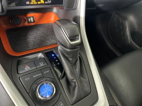 Used 2023 Toyota RAV4 Adventure image 19