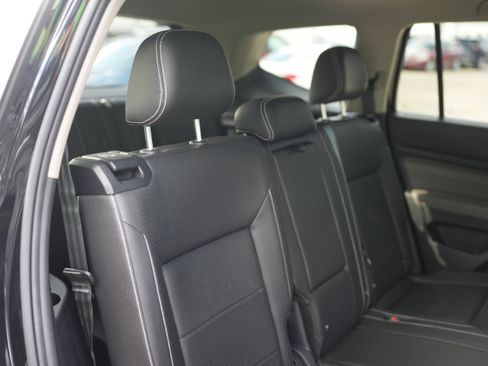 Certified 2023 Volkswagen Atlas SE w/ Panoramic Sunroof Package image 24