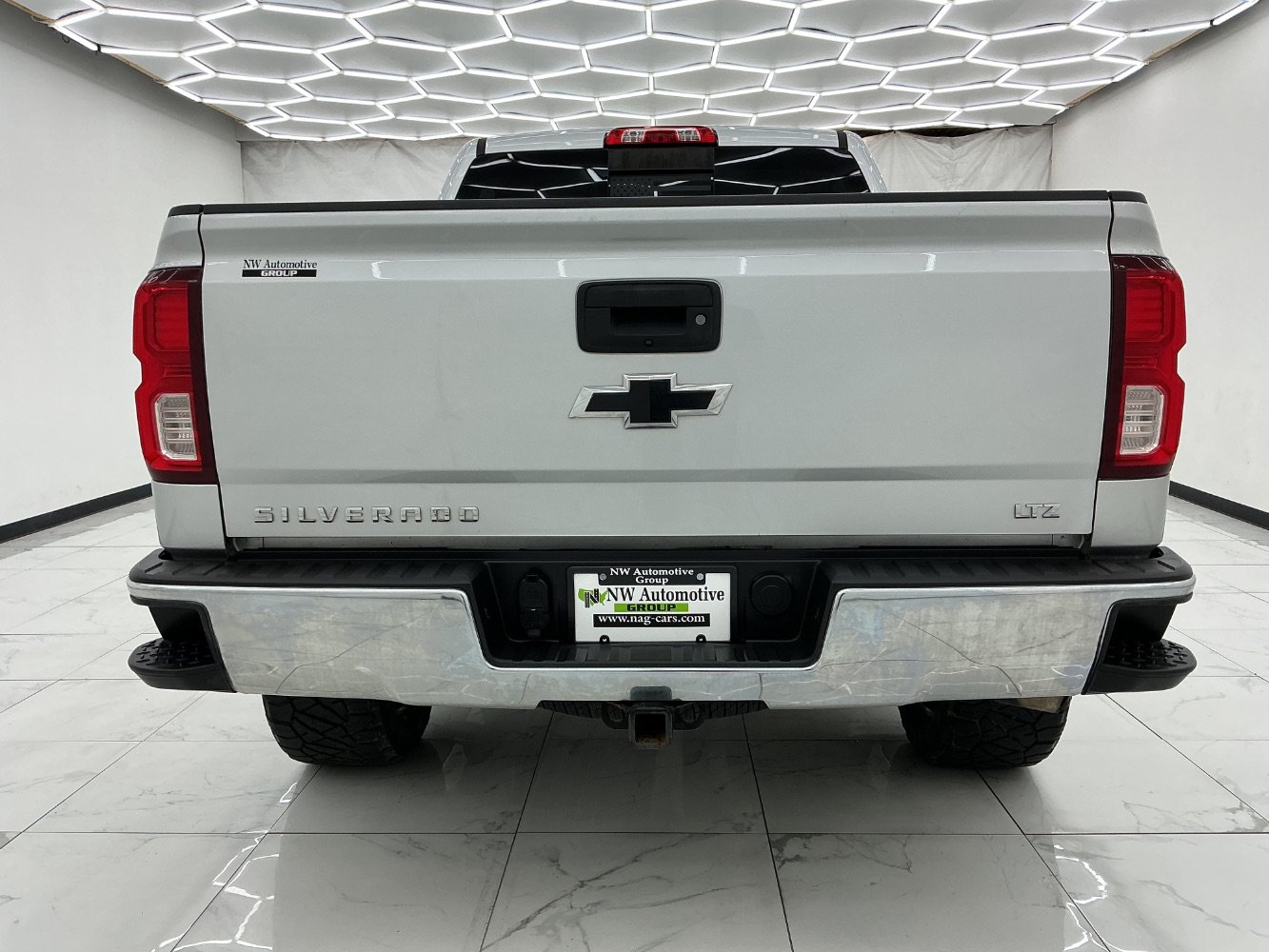 Used 2016 Chevrolet Silverado 1500 LTZ AWD/4WD image 11