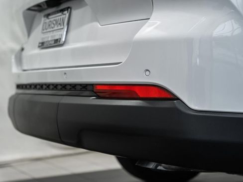 New 2025 Jeep Grand Cherokee L Altitude image 6