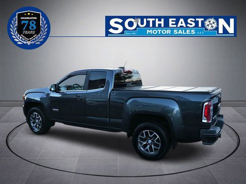 Used 2015 GMC Canyon SLE w/ All-Terrain Package image 8