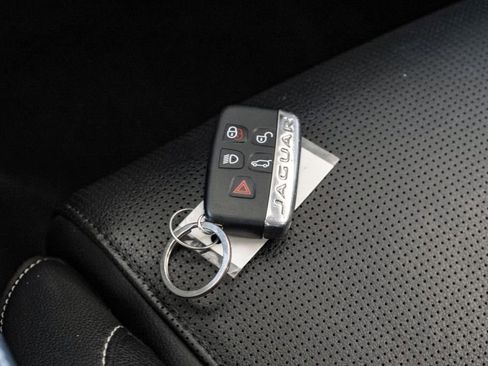 Used 2017 Jaguar F-PACE S image 72