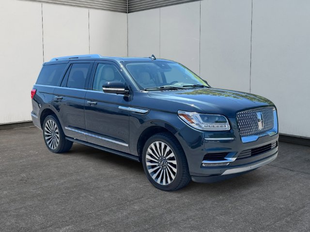 Used 2021 Lincoln Navigator Reserve w/ Luxury Package AWD/4WD image 7