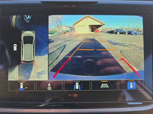 Used 2023 Chevrolet Bolt LT w/ Infotainment Package image 23