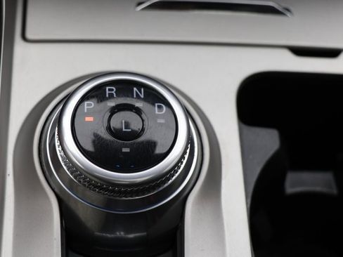 Used 2022 Ford Explorer ST-Line w/ Class IV Trailer Tow Package image 23