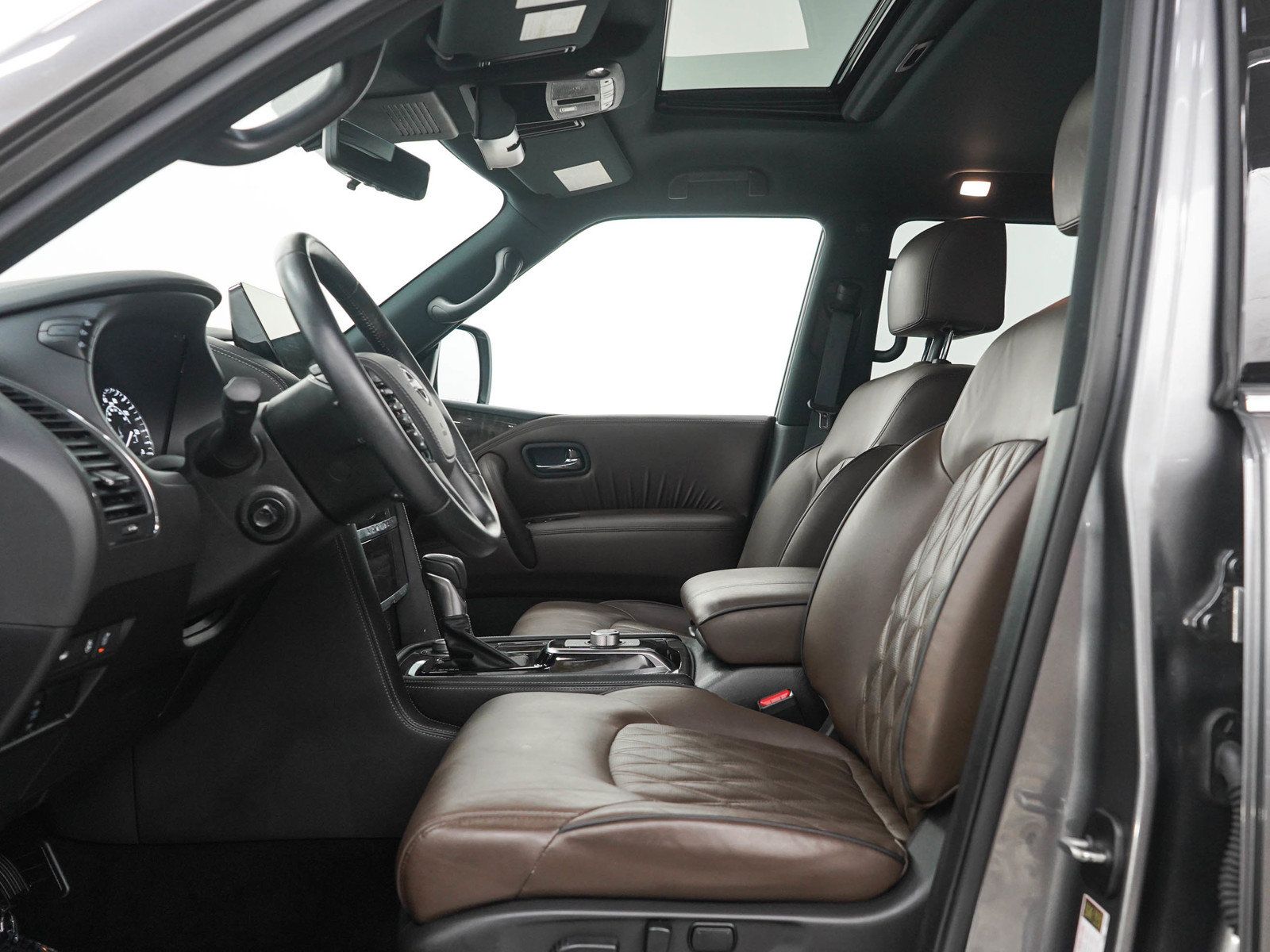 Used 2022 Nissan Armada Platinum w/ Captain's Chairs Package AWD/4WD image 27