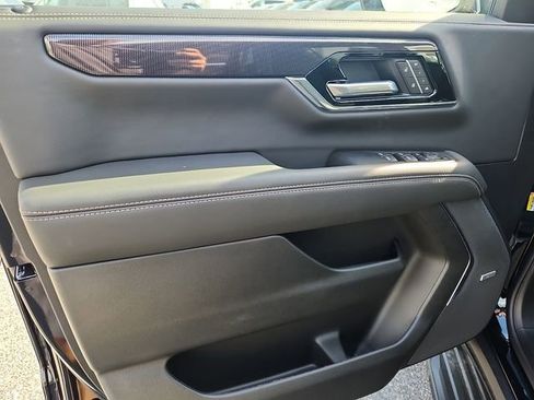 New 2026 GMC Yukon Elevation AWD/4WD image 8