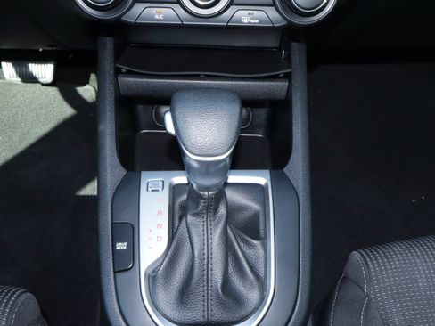 Used 2021 Kia Forte LXS FWD image 18