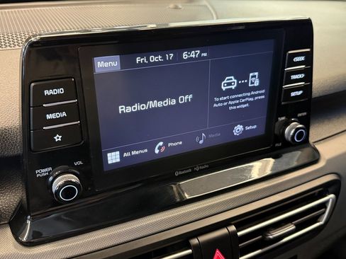 Used 2023 Kia Seltos LX image 11