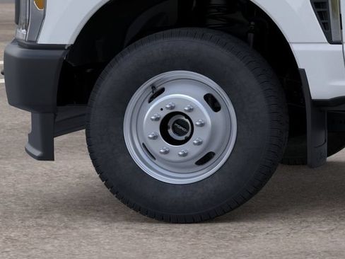 New 2026 Ford F350 XL AWD/4WD image 19